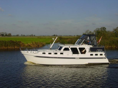 Motorová jachta ba1020