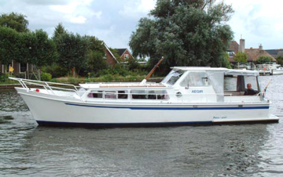 Motorová jachta PA1100-OK